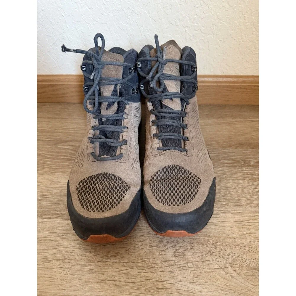 Vasque Breeze LT NTX Mid Hiking Boot Walnut Brown Men’s Size 11 Outdoor Gorpcore